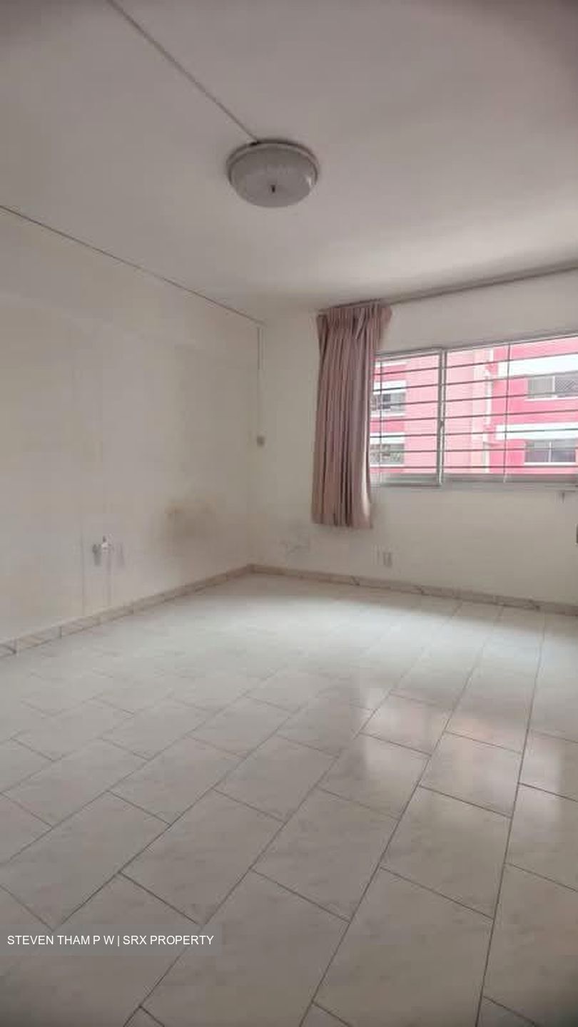 Blk 4 Toh Yi Gardens (Bukit Timah), HDB 4 Rooms #543040031